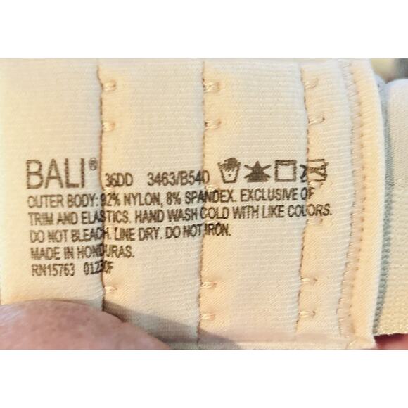 Beauty by BALI Wireless Bra #DFB540 Beige Dot Size: 36 DD NWT $44 - Picture 5 of 6